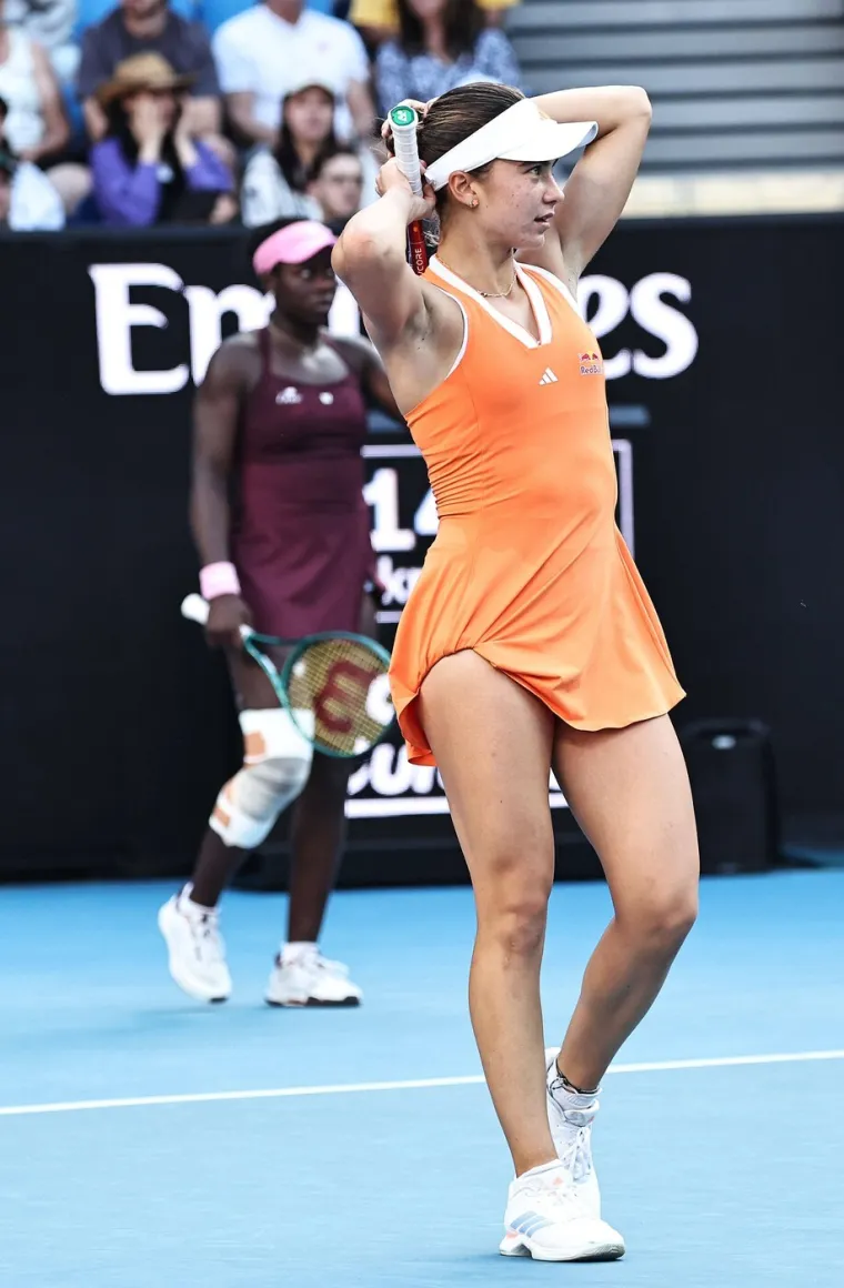 Majka rođena u Splitu, otac u Srbiji, a ona je senzacija o kojoj priča svijet