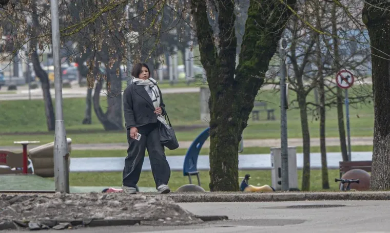 Odjevena od 'glave do pete' privlačila pozornost prolaznika: Lijepa Karlovčanka odu&scaron;evila stilom