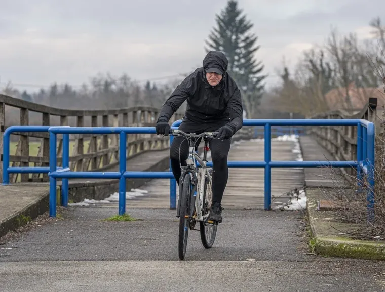 Odjevena od 'glave do pete' privlačila pozornost prolaznika: Lijepa Karlovčanka odu&scaron;evila stilom