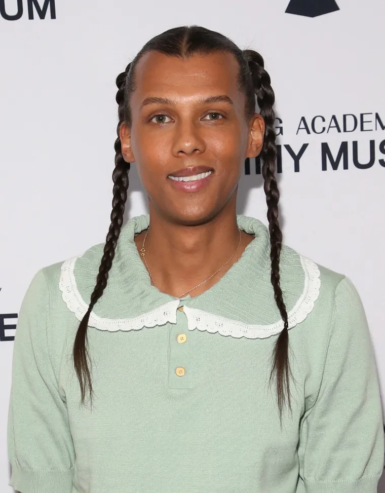 Sigurno znate bar jednu njegovu pjesmu, ali mnogi uopće ne znaju kako izgleda: Godinama se gotovo nije promijenio