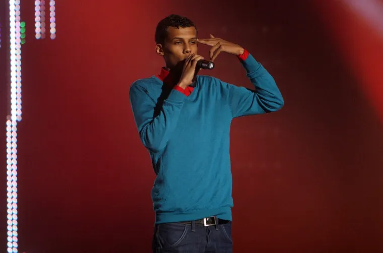 Sigurno znate bar jednu njegovu pjesmu, ali mnogi uopće ne znaju kako izgleda: Godinama se gotovo nije promijenio