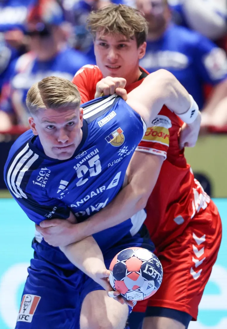 Samo nemoj po glavi, druže plavi: Pazite &scaron;to Islanđani rade, ovo je pravi rat na parketu