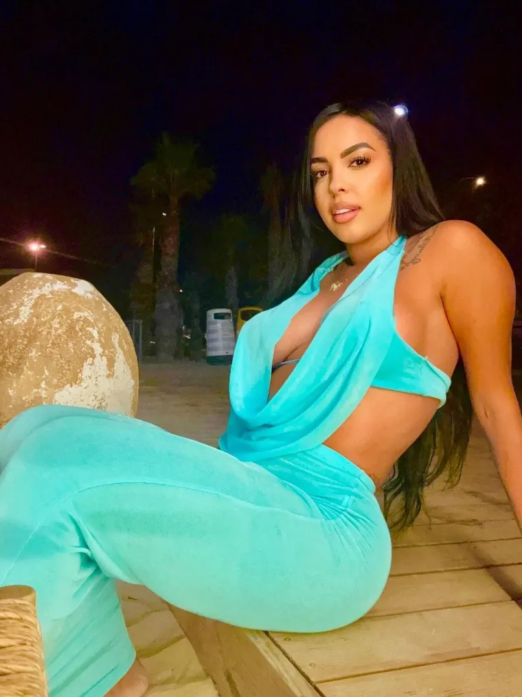 Internet je zbog ove mame poludio! Victoria je preko noći postala senzacija, probajte zaključiti za&scaron;to