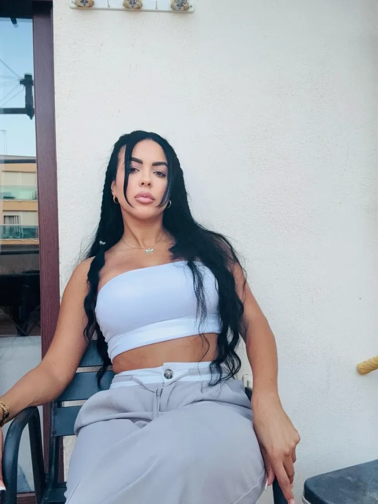 Internet je zbog ove mame poludio! Victoria je preko noći postala senzacija, probajte zaključiti za&scaron;to