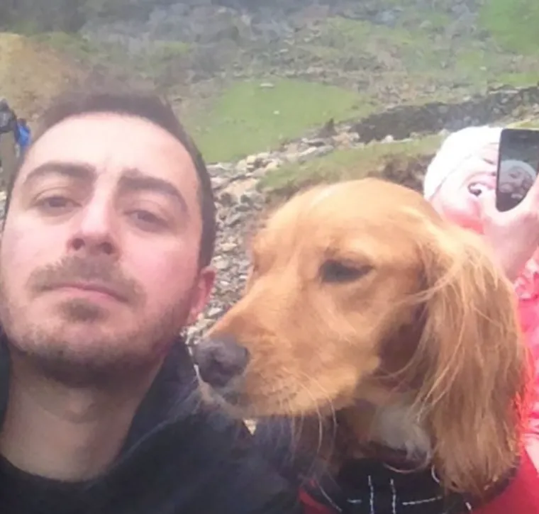 Objavili su fotke bez pažljivog pregleda, sada im se smije cijeli svijet: Iza njih je pravi urnebes