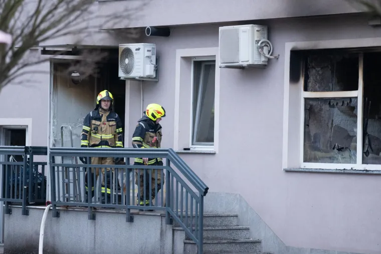 Do jučer je ovdje bila pizzerija, evo &scaron;to je ostalo nakon buktinje: 'Dobro da nije stanove zahvatilo'