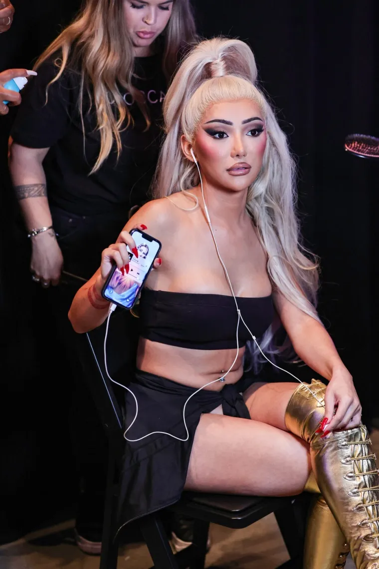 Ona je beauty ikona! &Scaron;to se krije iza blje&scaron;tavila transrodne Nikite za kojom lude mu&scaron;karci?