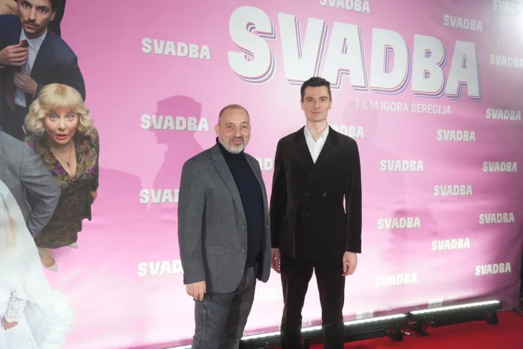 I u Srbiji potpuno ludilo: Evo koje zvijezde su se pojavile na premijeri hit filma 'Svadba'