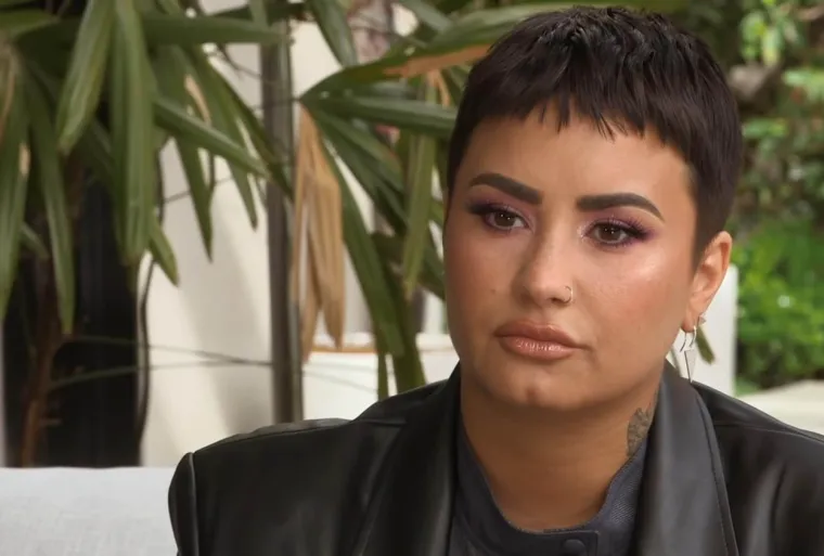 Bila je teen idol, pro&scaron;la kroz razna stanja, a evo kako izgleda danas bez trunke &scaron;minke