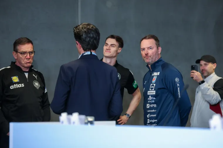 Kamera snimila ljutitog Sigurdssona prije eksplozivne pressice na kojoj je opleo po EHF-u