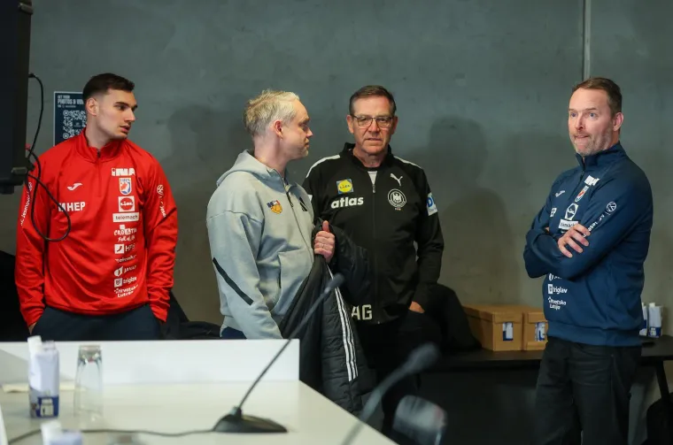 Kamera snimila ljutitog Sigurdssona prije eksplozivne pressice na kojoj je opleo po EHF-u