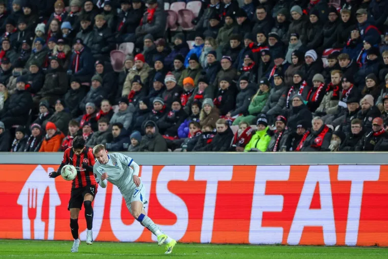 Dinamovo Hrabro srce u suzama napustilo igru, a tko je misteriozna navijačica plavih očiju?