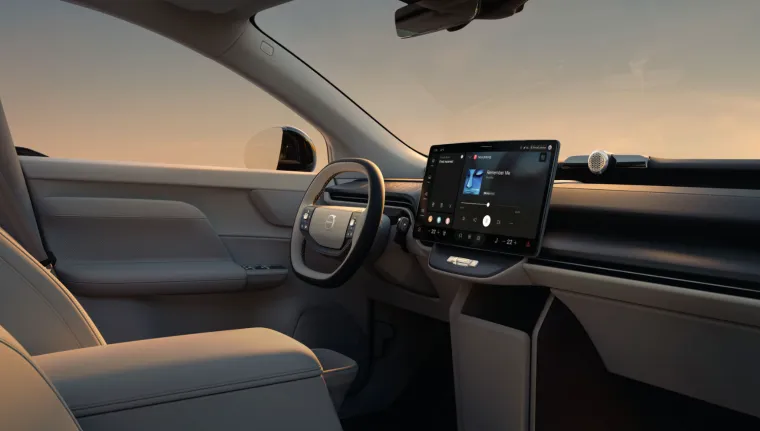 Na ovo su godinama čekali: Imaju novu SUV zvijer! BMW i Tesla dobili rukavicu u lice