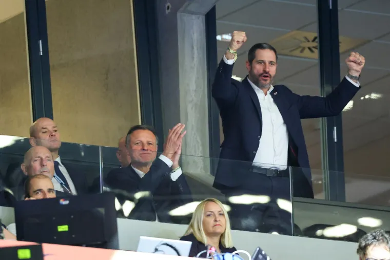 Provjerite &scaron;to su navijači u Danskoj radili Duvnjaku, pažnju plijenila i poznata navijačica