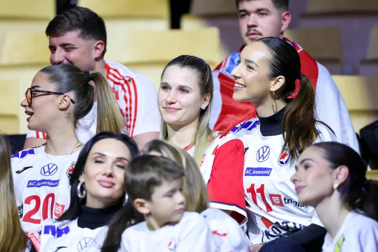 Provjerite &scaron;to su navijači u Danskoj radili Duvnjaku, pažnju plijenila i poznata navijačica