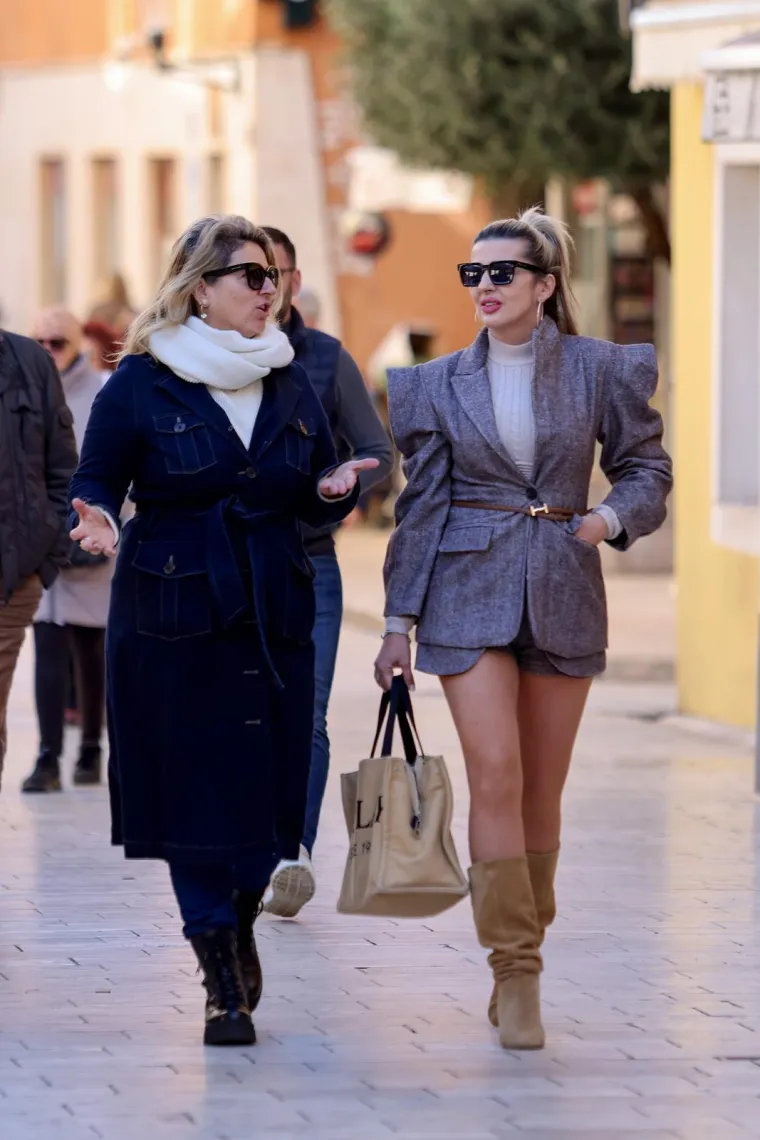 Uf, kakve minice, kakve ljepotice! Ulice Zadra eksplodirale od seksipila