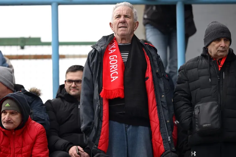 Burno u Gorici: Svi su gledali u poruku koju je podigla Torcida za uhićene