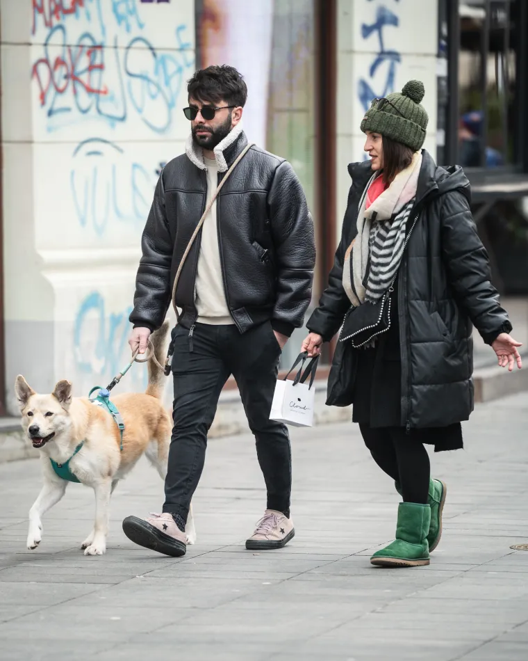 Noge za kojima se okretalo: Zagrepčanke u mini suknjama pokorile sredi&scaron;te grada