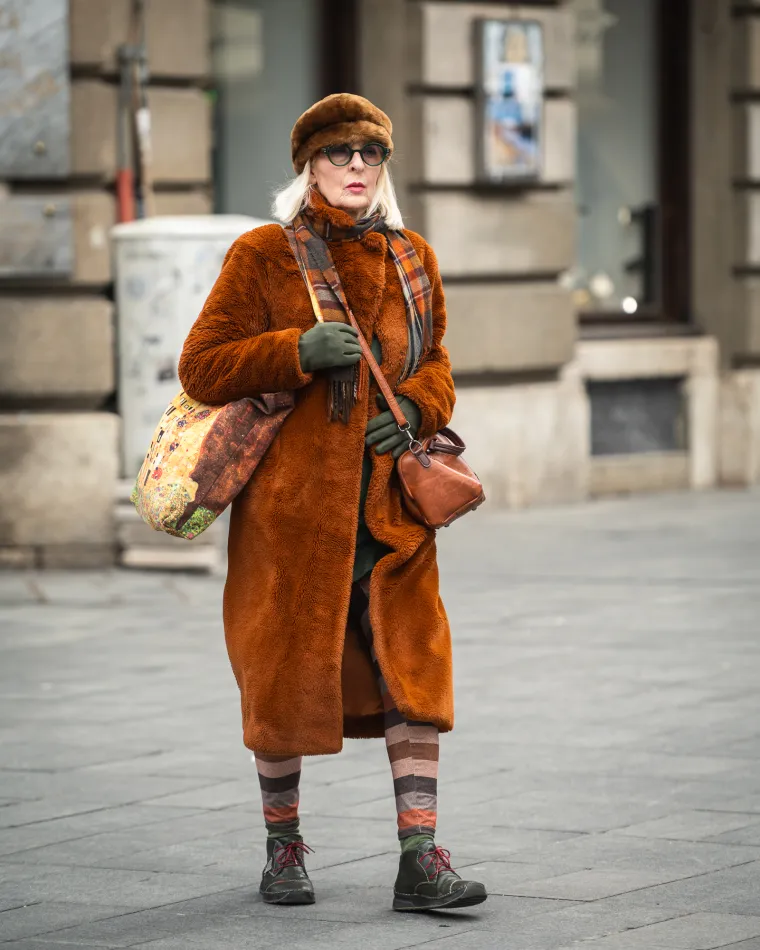 Noge za kojima se okretalo: Zagrepčanke u mini suknjama pokorile sredi&scaron;te grada