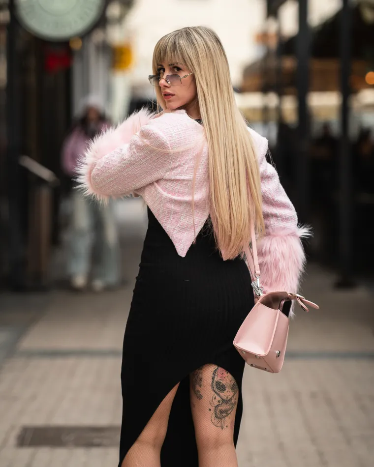 Noge za kojima se okretalo: Zagrepčanke u mini suknjama pokorile sredi&scaron;te grada