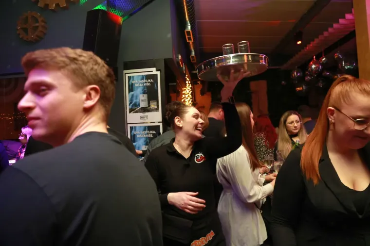 Tko je sve bio na fe&scaron;ti u Čakovcu? Meteori rasplesali Meta bar do kasno u noć