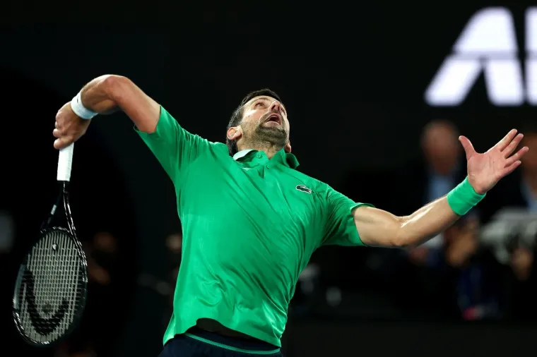 Nije mu bilo dobro! Otkriveno &scaron;to je Đoković stavio u usta tijekom finala protiv Alcaraza