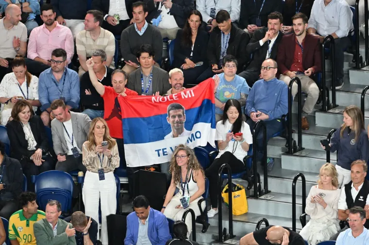 Nije mu bilo dobro! Otkriveno &scaron;to je Đoković stavio u usta tijekom finala protiv Alcaraza