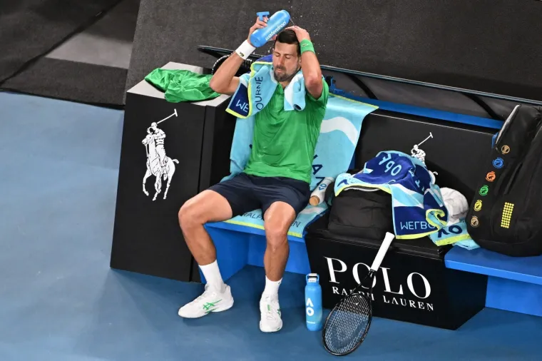 Nije mu bilo dobro! Otkriveno &scaron;to je Đoković stavio u usta tijekom finala protiv Alcaraza