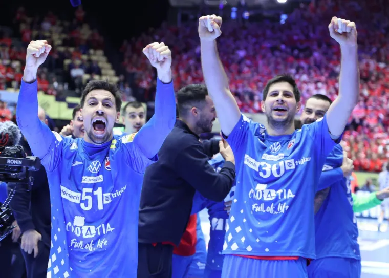 Hrvatska je ponosna na vas! Ludnica u Herningu, neki igrači nisu mogli zaustaviti suze