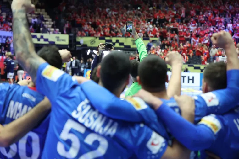 Hrvatska je ponosna na vas! Ludnica u Herningu, neki igrači nisu mogli zaustaviti suze