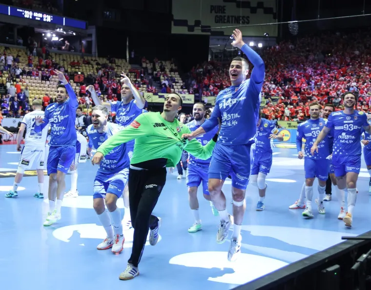 Hrvatska je ponosna na vas! Ludnica u Herningu, neki igrači nisu mogli zaustaviti suze