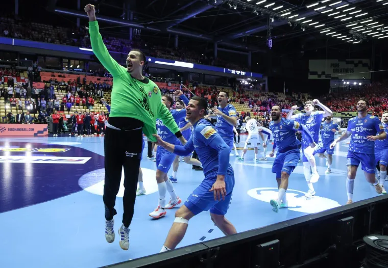 Hrvatska je ponosna na vas! Ludnica u Herningu, neki igrači nisu mogli zaustaviti suze