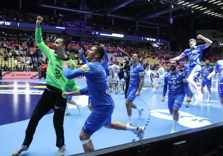 Hrvatska je ponosna na vas! Ludnica u Herningu, neki igrači nisu mogli zaustaviti suze