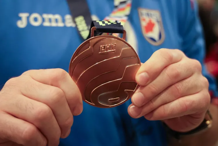 Brončani rukometa&scaron;i kao rock zvijezde: Pogledajte &scaron;to se događalo prije polaska za Hrvatsku