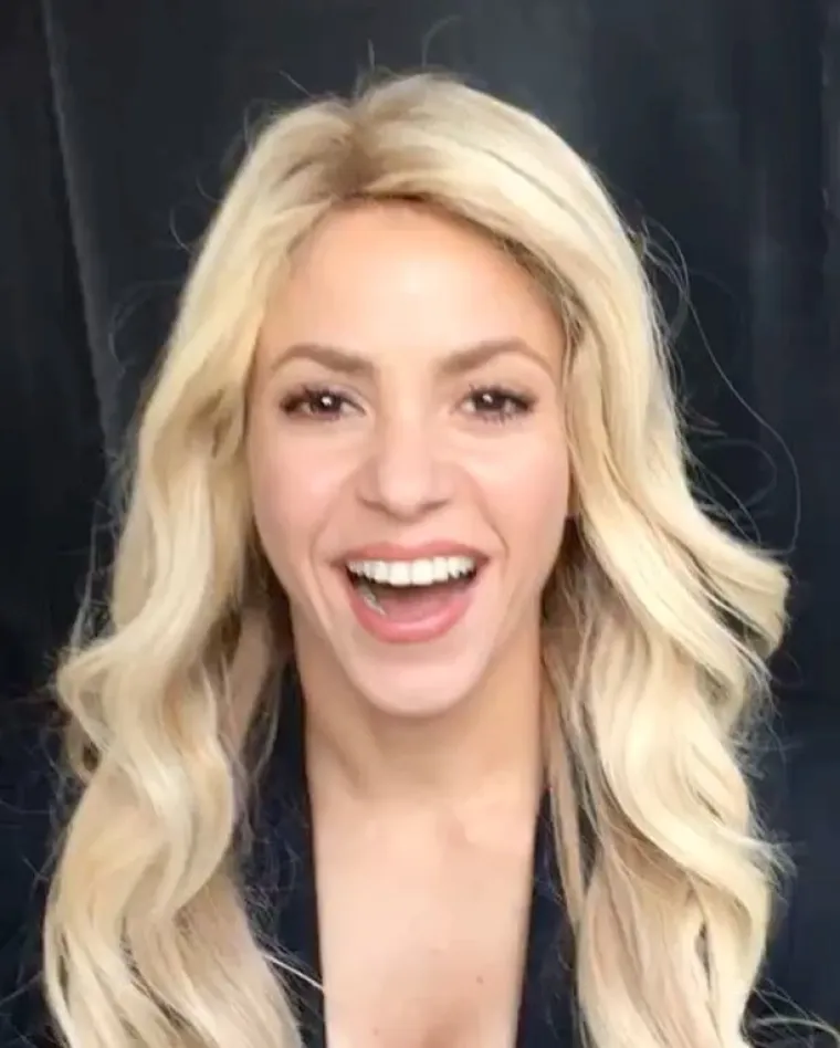 Tko bi rekao da Shakira ima toliko godina: Evo kako se mijenjala kroz godine