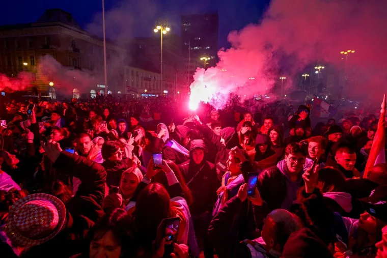 Neviđeni kadrovi s dočeka rukometa&scaron;a: O ovim prizorima će se danima pričati...