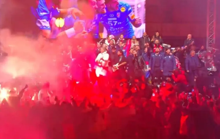 Neviđeni kadrovi s dočeka rukometa&scaron;a: O ovim prizorima će se danima pričati...