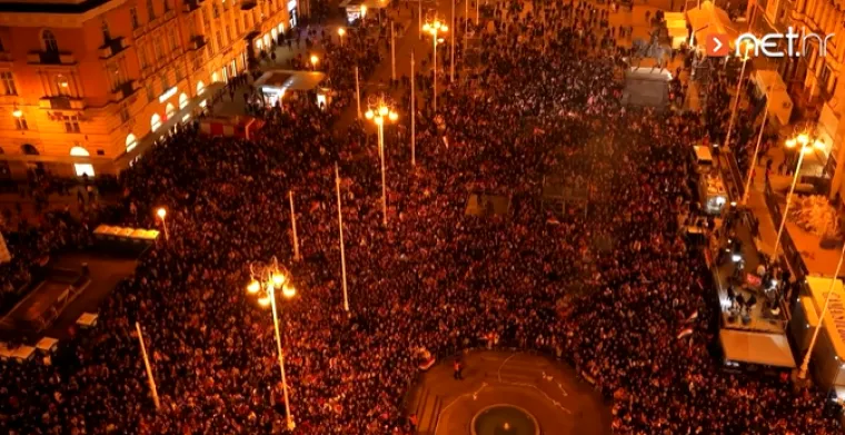 Neviđeni kadrovi s dočeka rukometa&scaron;a: O ovim prizorima će se danima pričati...