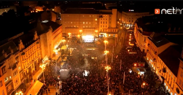 Neviđeni kadrovi s dočeka rukometa&scaron;a: O ovim prizorima će se danima pričati...