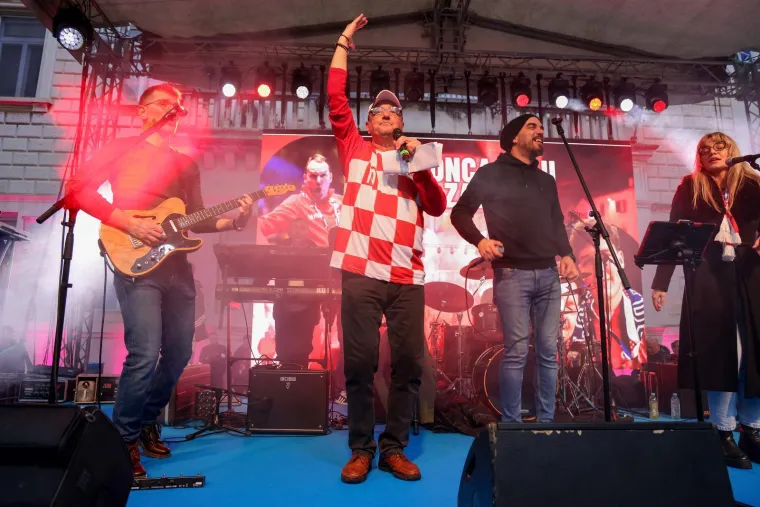 Zadar je potpuno poludio kada su se pojavili Sigurdsson, Klarica i Toma&scaron;ević