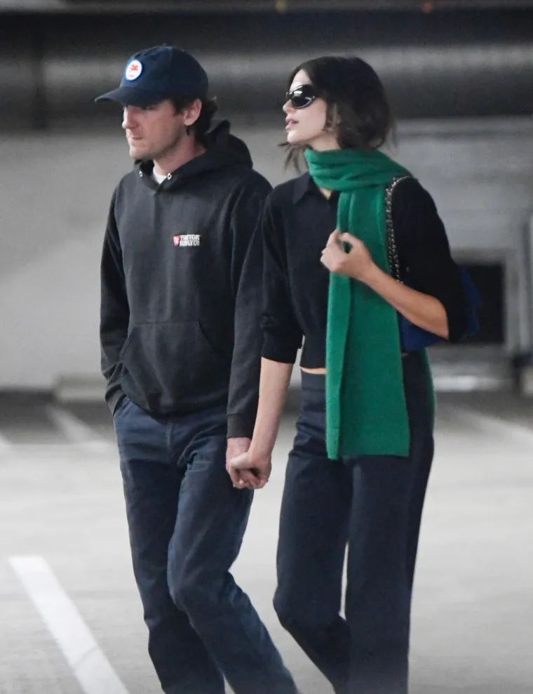 Cindy Crawford bila je kraljica 90-ih, ali kći Kaia Gerber danas postavlja nove standarde ljepote