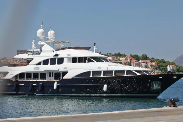 Gadafijev sin bio u Hrvatskoj: Stigao na luksuznoj jahti, pazite &scaron;to je napravio novinarima