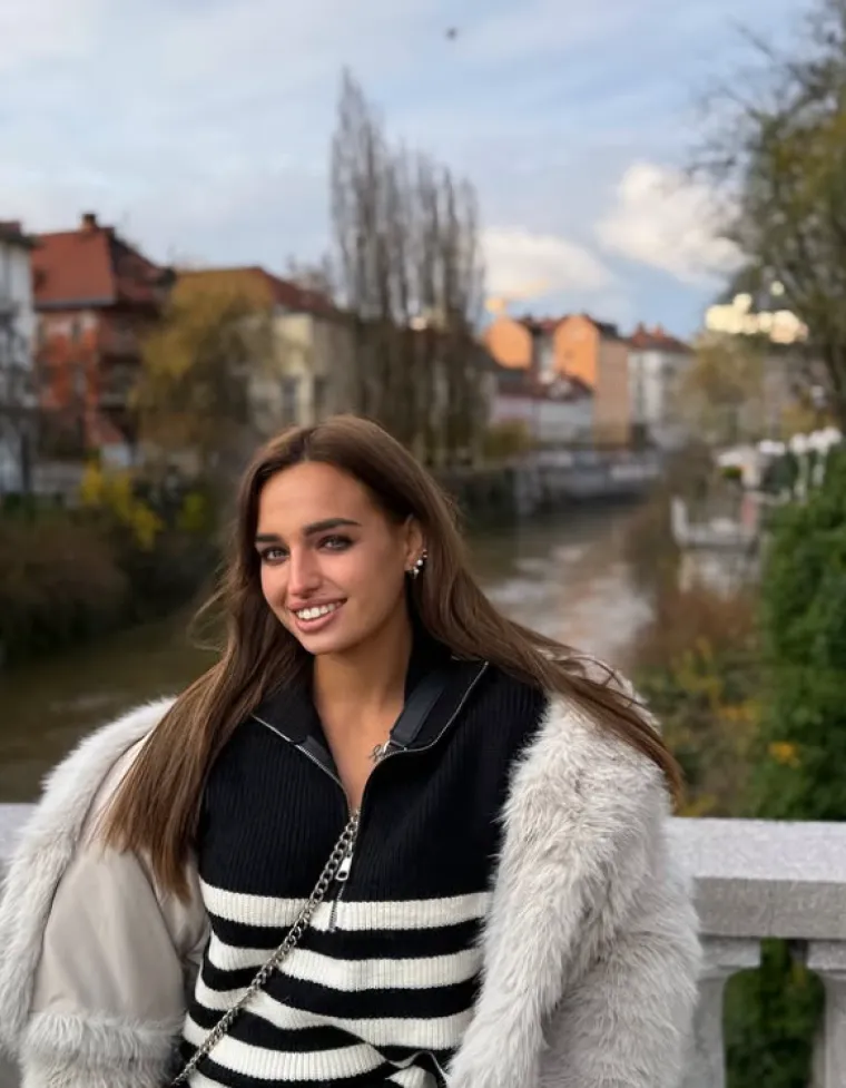 Kako izgleda atraktivna Kaja kad se ugase kamere? Javnost ne prestaje brujati o lijepoj sporta&scaron;ici