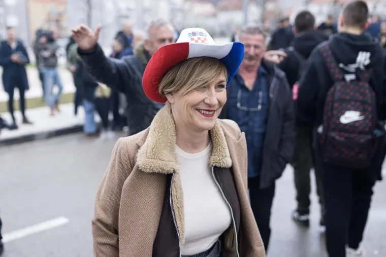 Nisu medalje bile u fokusu: Jedan detalj na rukometa&scaron;ima obilježio povratak rodnom mjestu