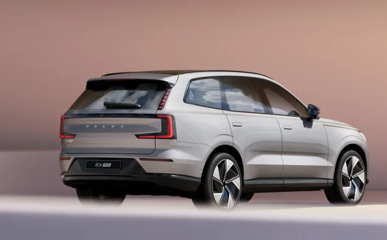 Testirali su luksuzne SUV-ove i ostali zatečeni: 'Briljantan izbor, ako si ga možete priu&scaron;titi'