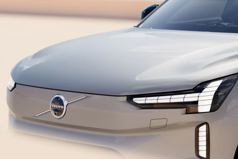 Testirali su luksuzne SUV-ove i ostali zatečeni: 'Briljantan izbor, ako si ga možete priu&scaron;titi'