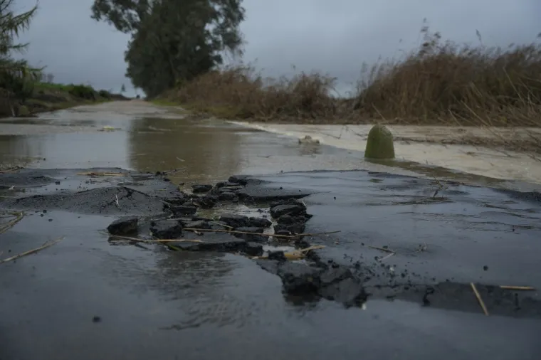 Tisuće evakuirane, vojska u pripravnosti: Prizori užasa i strah od razornog 'Lea'