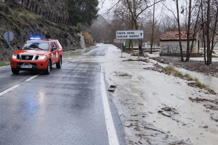 Tisuće evakuirane, vojska u pripravnosti: Prizori užasa i strah od razornog 'Lea'