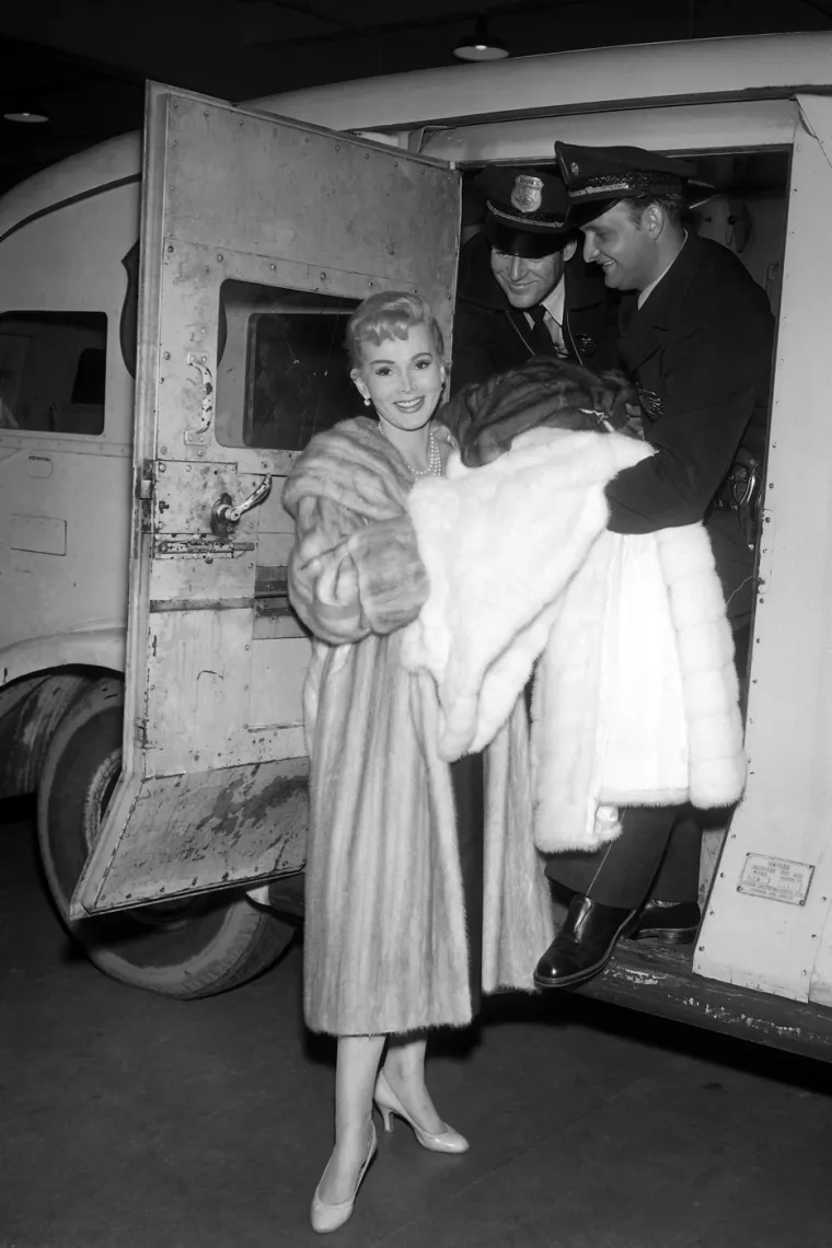 Devet muževa, jednodnevni brak i &scaron;amar koji je obi&scaron;ao svijet: Život Zsa Zse Gabor