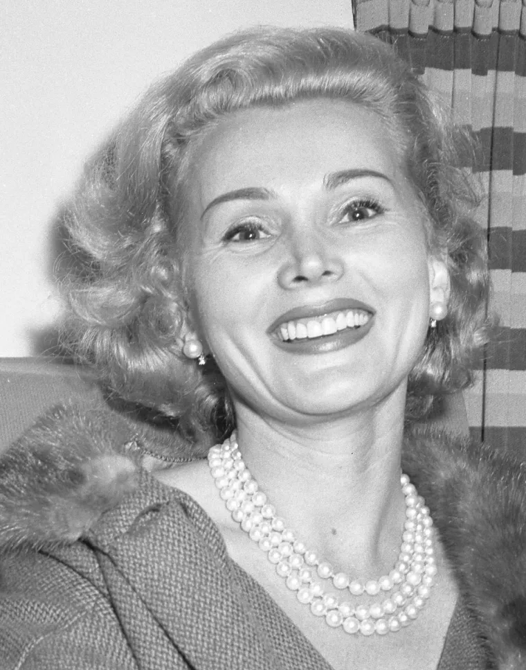 Devet muževa, jednodnevni brak i &scaron;amar koji je obi&scaron;ao svijet: Život Zsa Zse Gabor